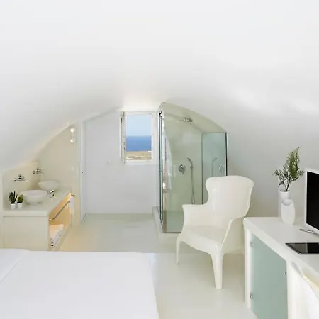 Day Dream 2 * Oia (Santorini)